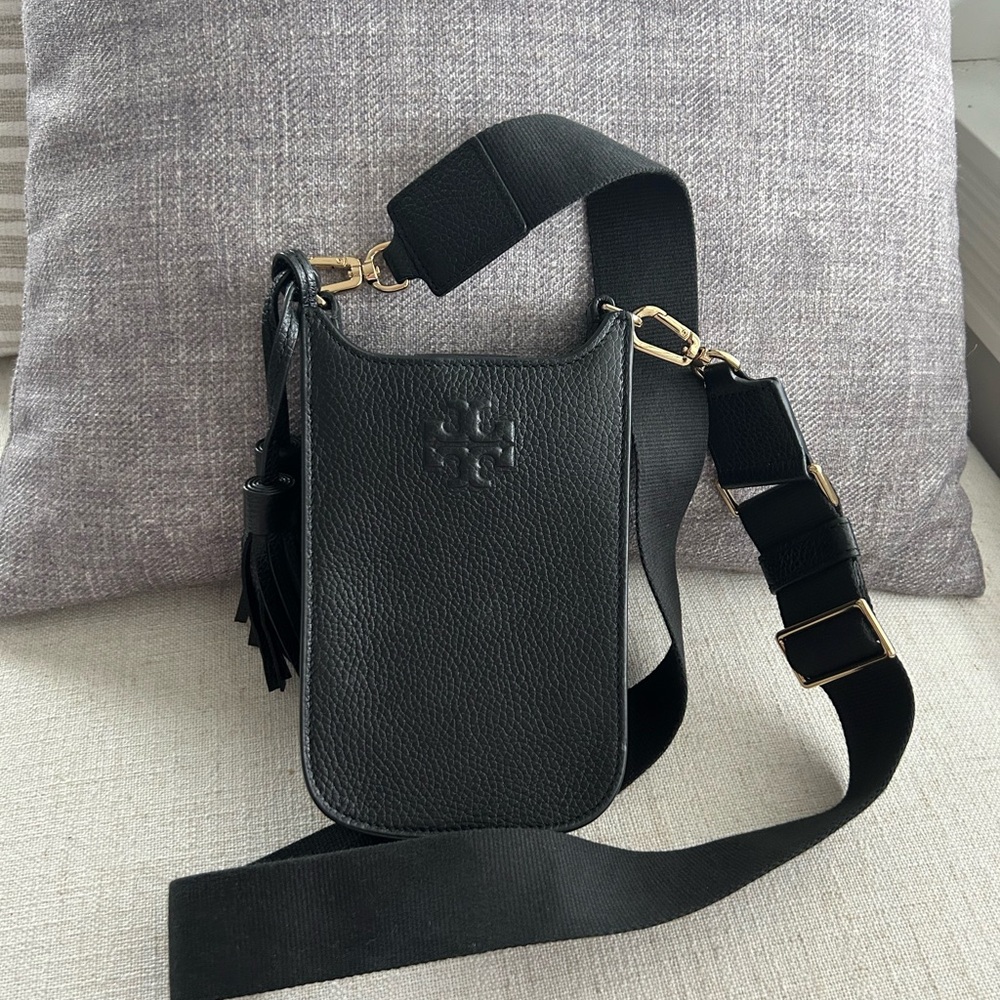 Tory Burch Thea Black Leather Crossbody cellphone bag